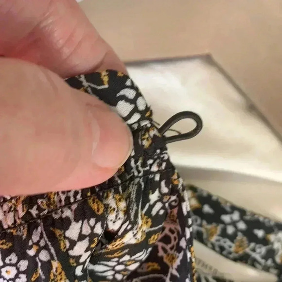 EUC Northern Reflections Office top tunic, size  med. - Picture 7 of 8